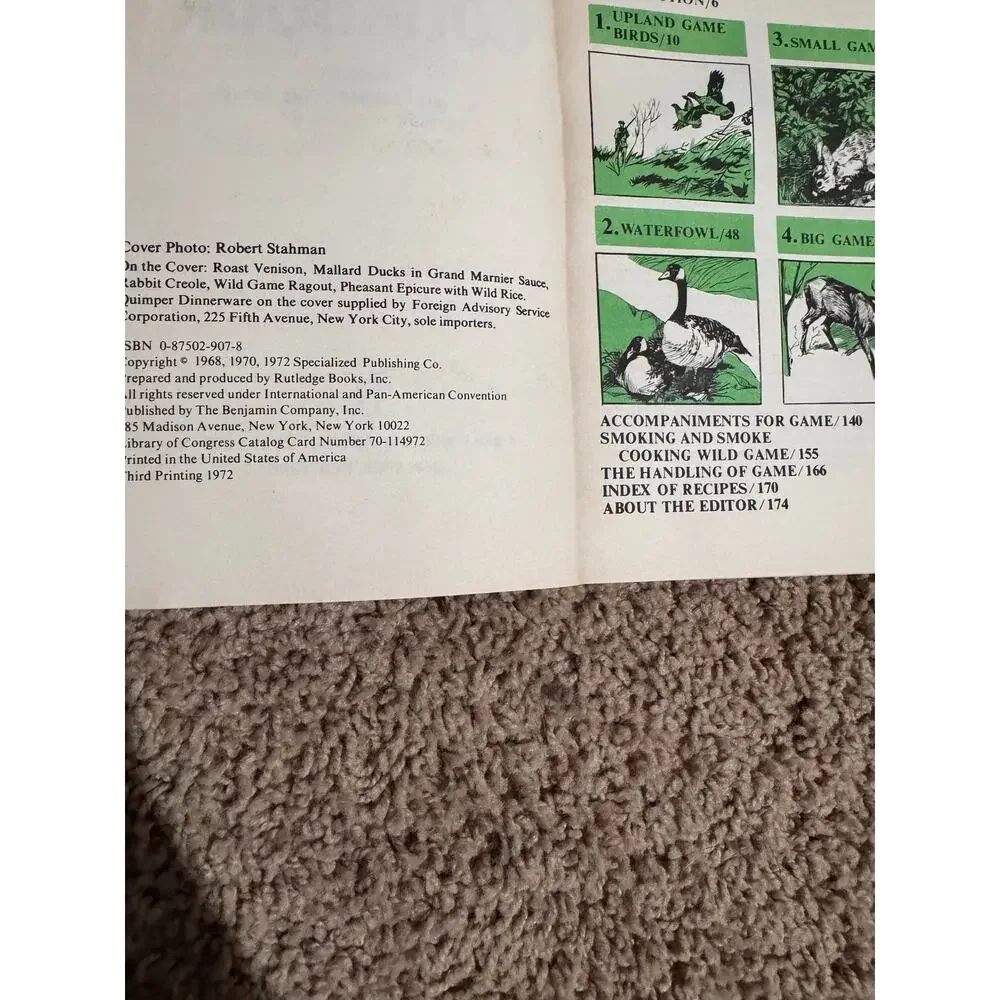 Set of 2 Vintage Remington Sportsmen's Library Books Wild Game Cookbook/Outdoor